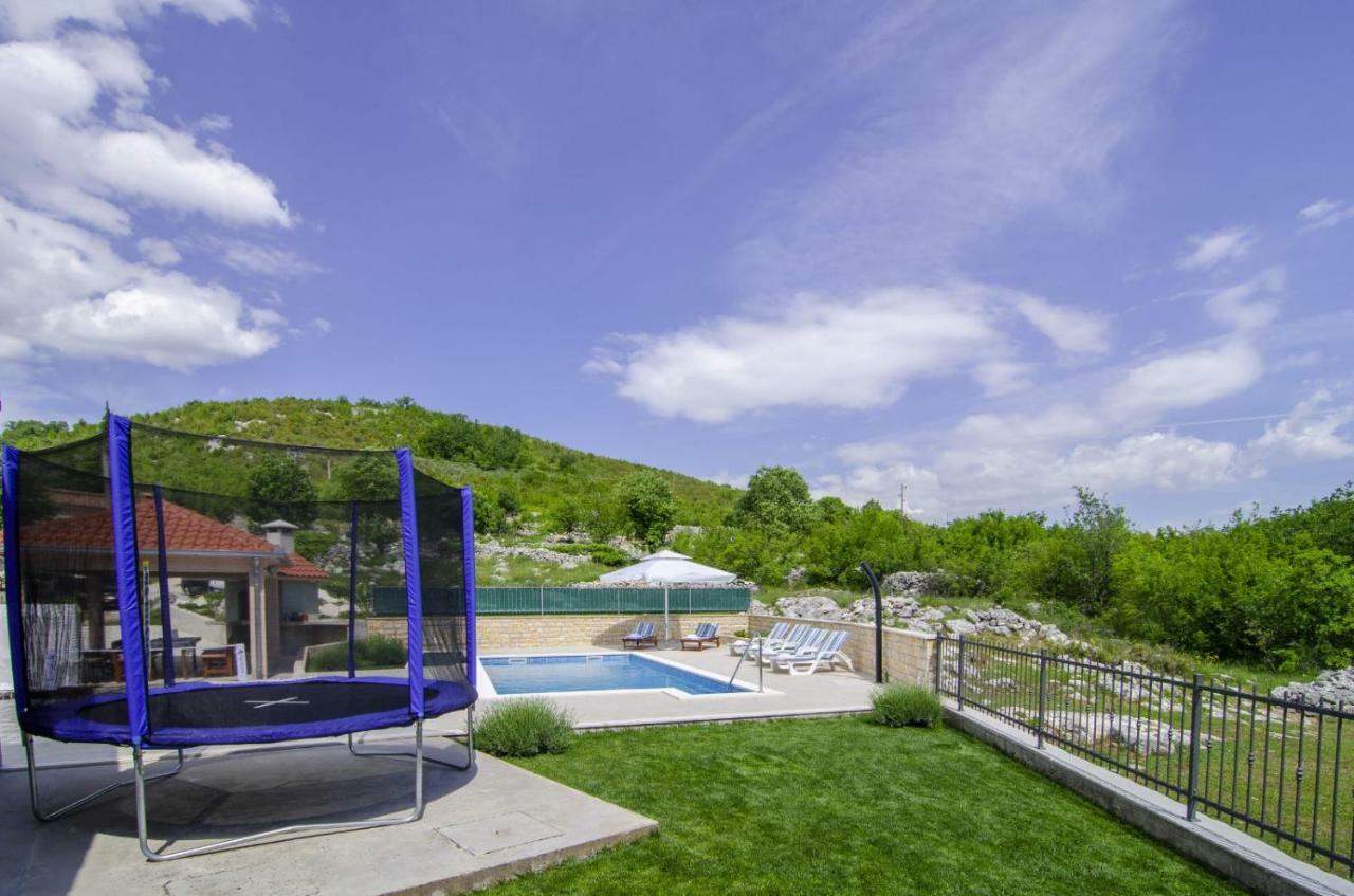 Villa Katja Omiš Dış mekan fotoğraf